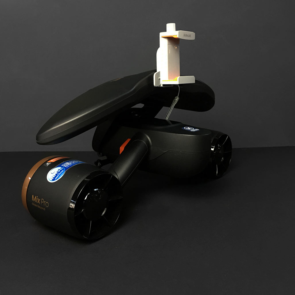 Sublue-White-Shark-MixPro-2020-Tauchscooter Black seitlich 2