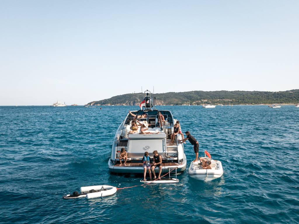 Awake-Rävik-S22-in-Action-08