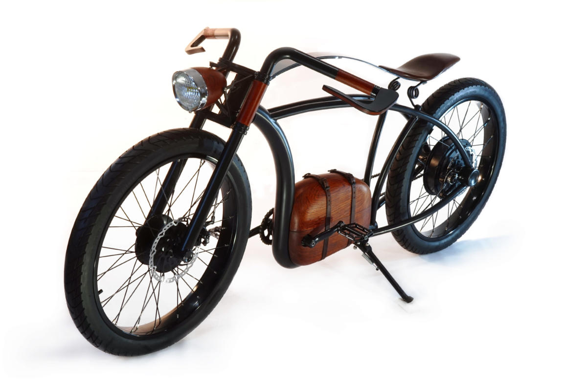Avionics-V2-E-Bike-Black-Matte-01 vorne