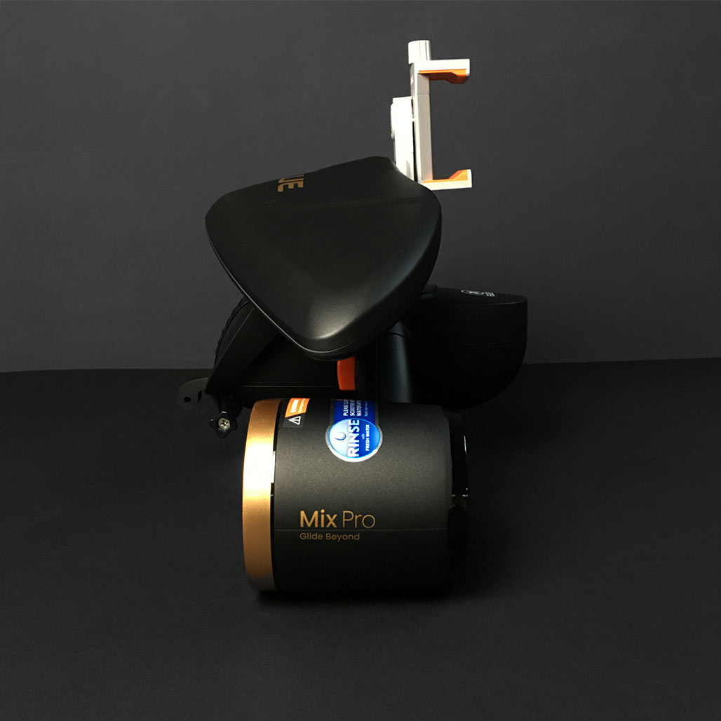 Sublue-White-Shark-MixPro-2020-Tauchscooter Black seitlich 1